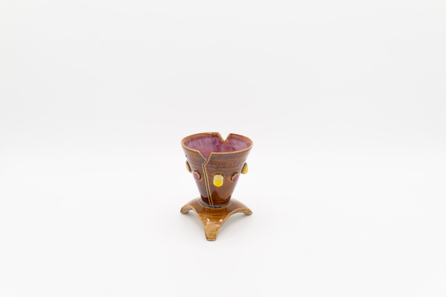 Magenta Tripod Orbit Cup